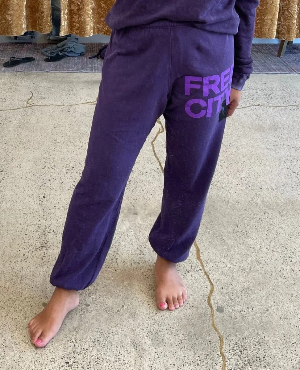 FREECITY Large Sweatpants Purple