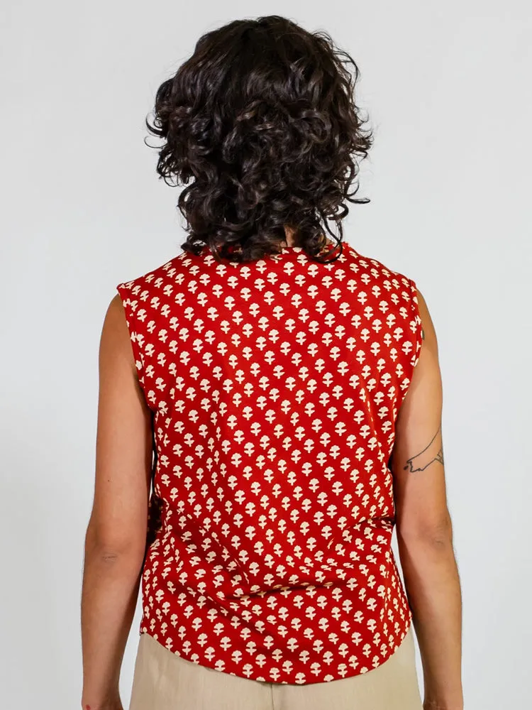 Millie Muscle Tee - Micro Floral Red