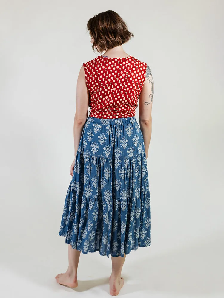 Millie Muscle Tee - Micro Floral Red