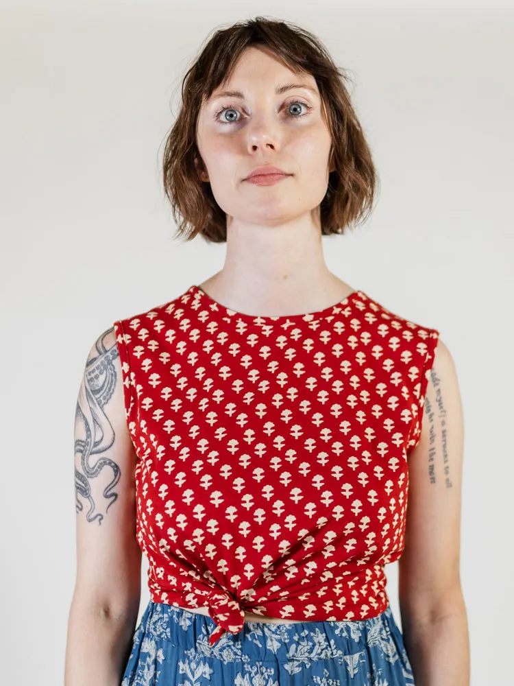Millie Muscle Tee - Micro Floral Red