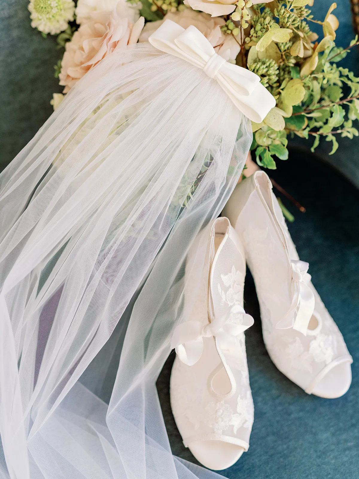 Tulle Bow Veil  | Ready To Ship