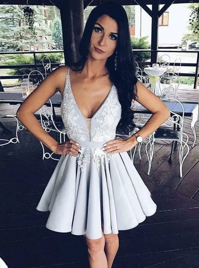 V-Neck Pleated Satin Prom Dress Homecoming Dress With Appliques OP191